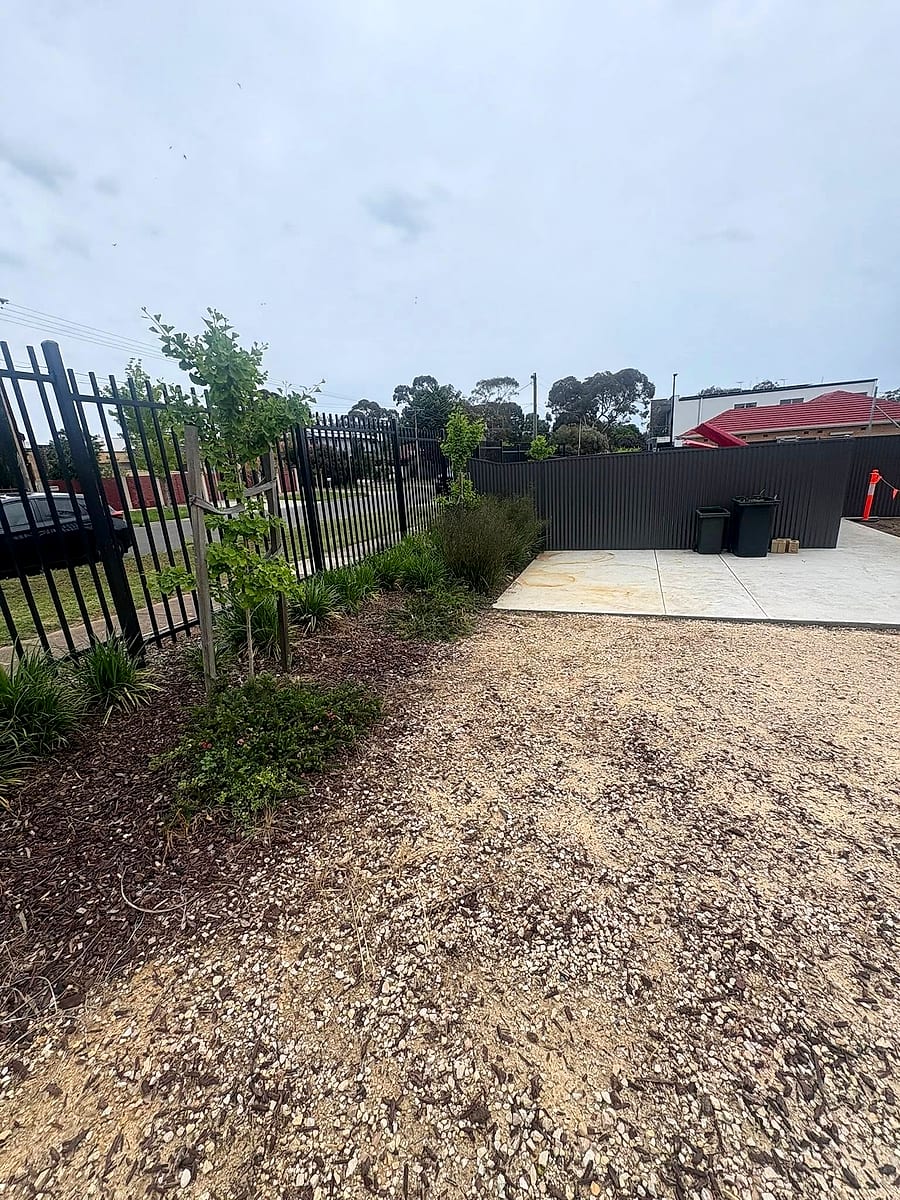 Gravel driveway reinstated after works